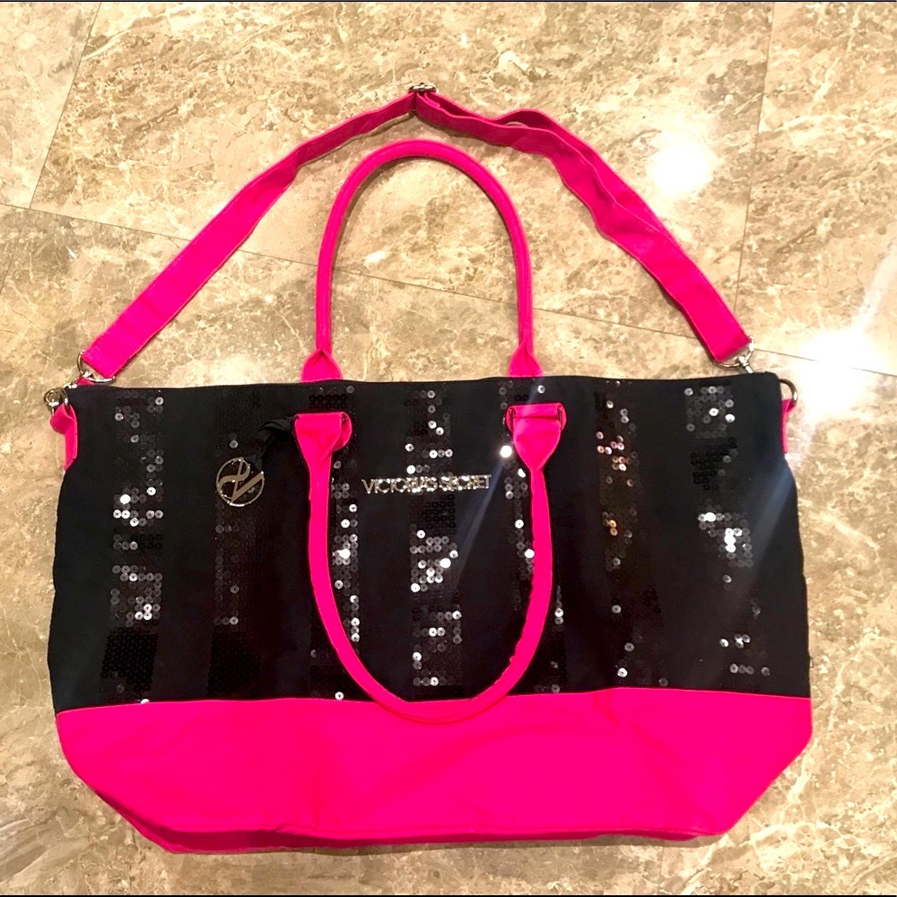 New Victoria’s Secret Travel Bag